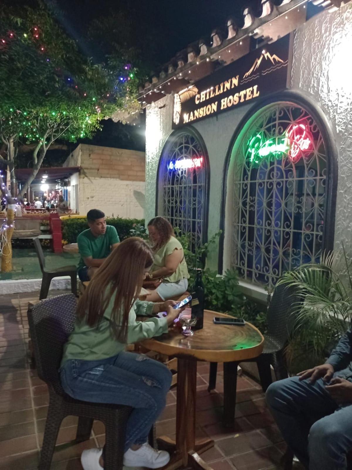 The Chill In Mansion Hostel Santa Marta Ngoại thất bức ảnh