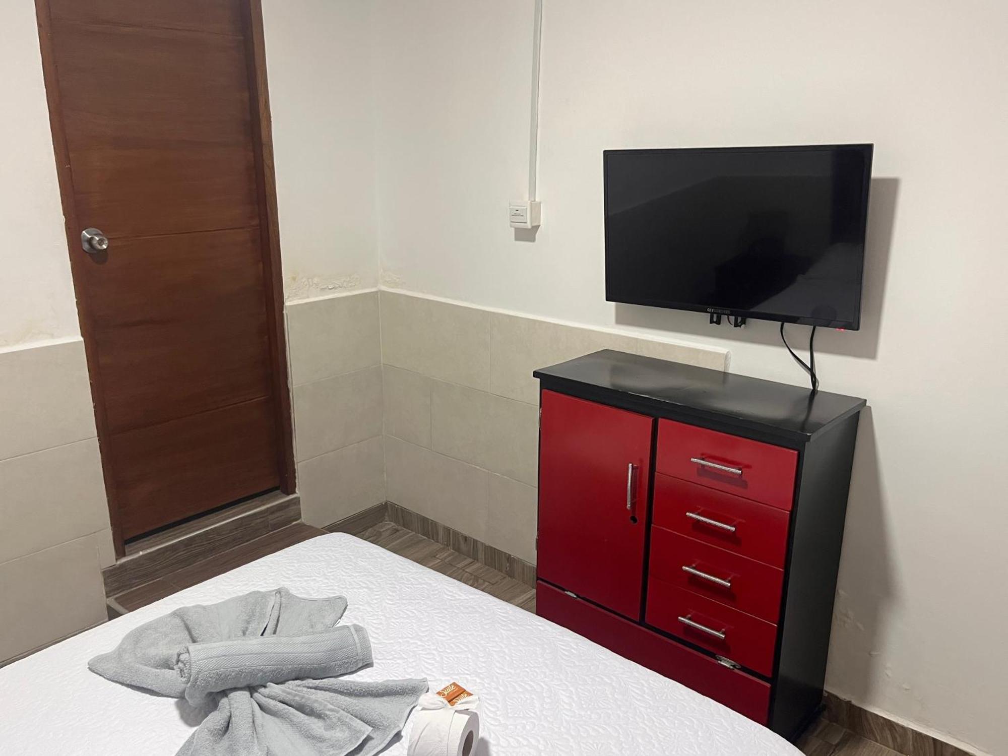 The Chill In Mansion Hostel Santa Marta Ngoại thất bức ảnh