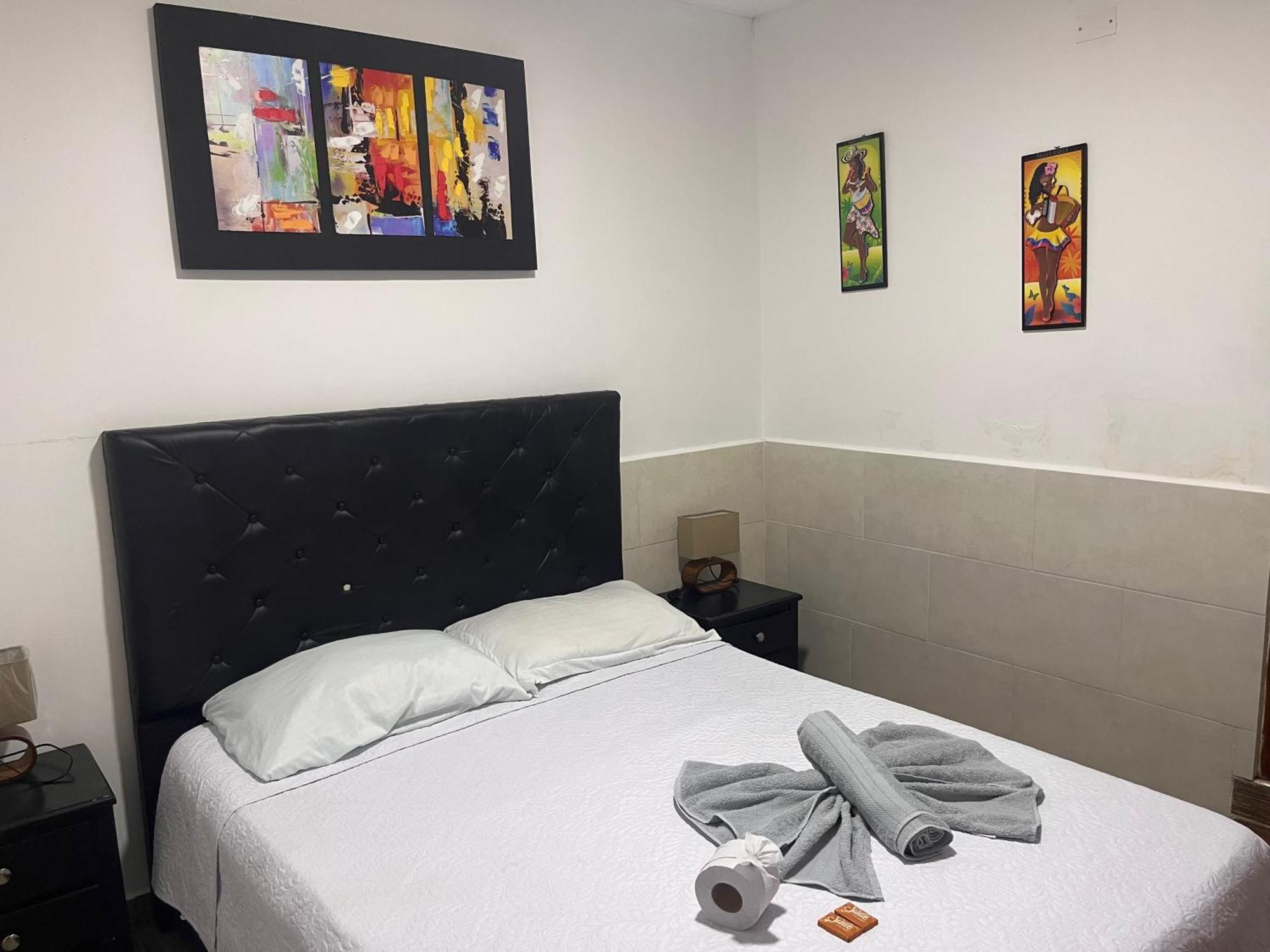 The Chill In Mansion Hostel Santa Marta Ngoại thất bức ảnh