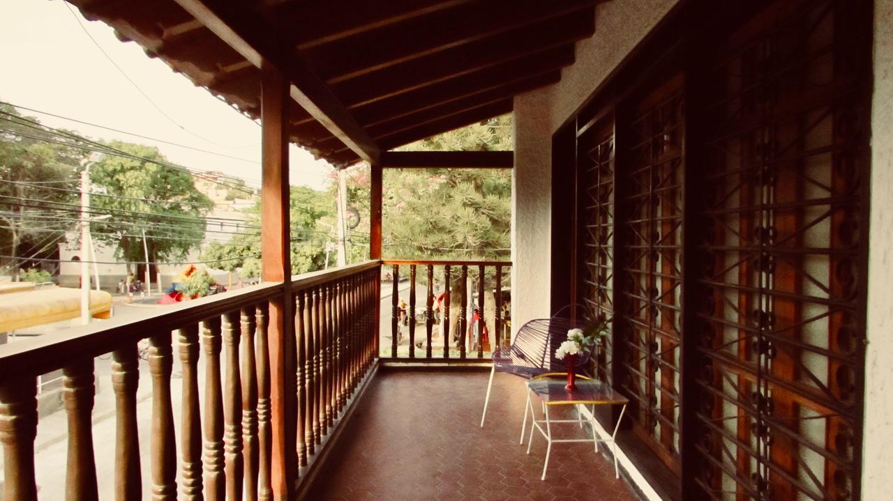 The Chill In Mansion Hostel Santa Marta Ngoại thất bức ảnh